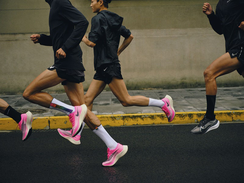 Nike,Nike Running,黑马计划  什么是「黑马计划」？训练完全私人订制，还有完备的后勤保障！