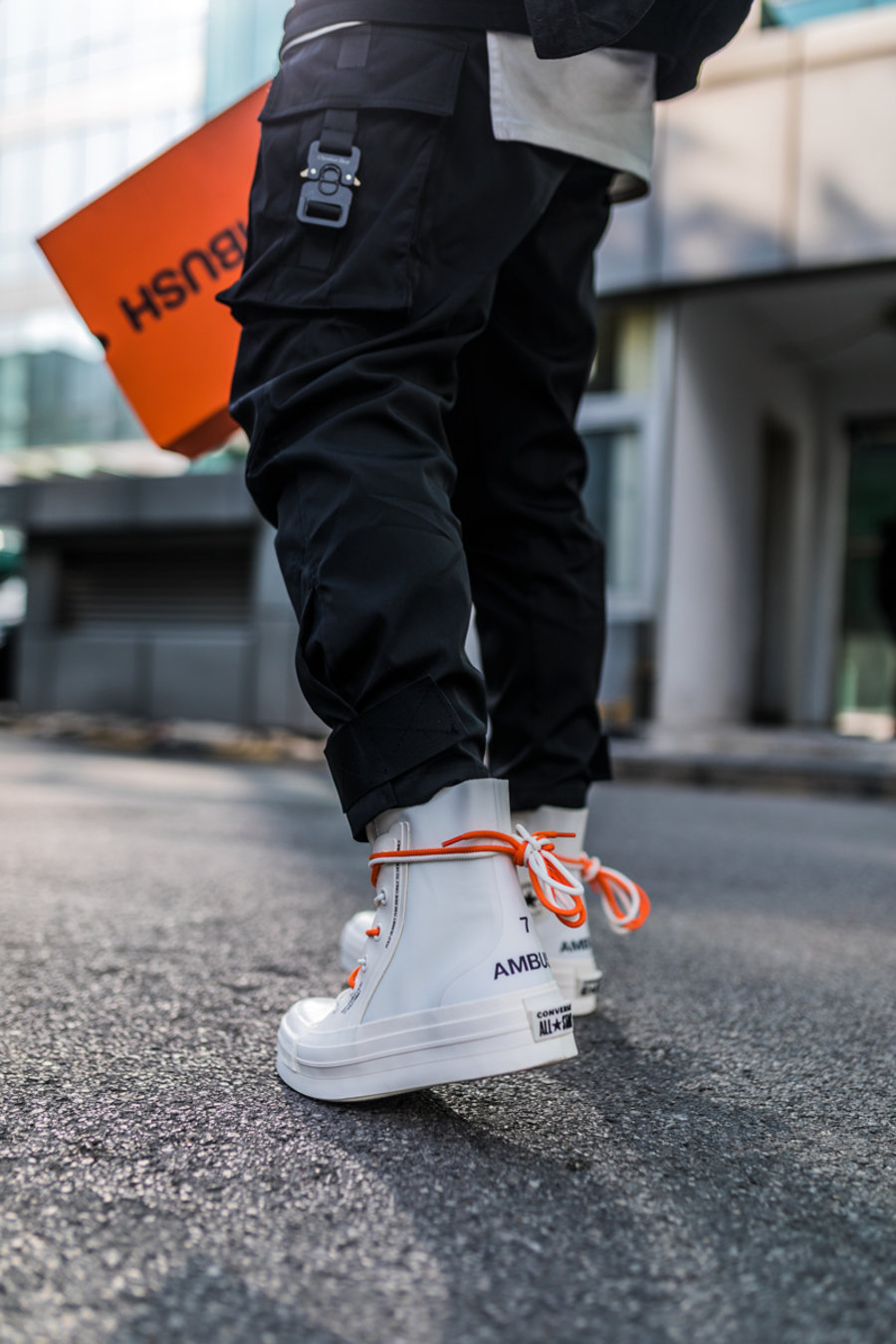 才发现这些年权志龙带火的球鞋竟然都有同一个特点