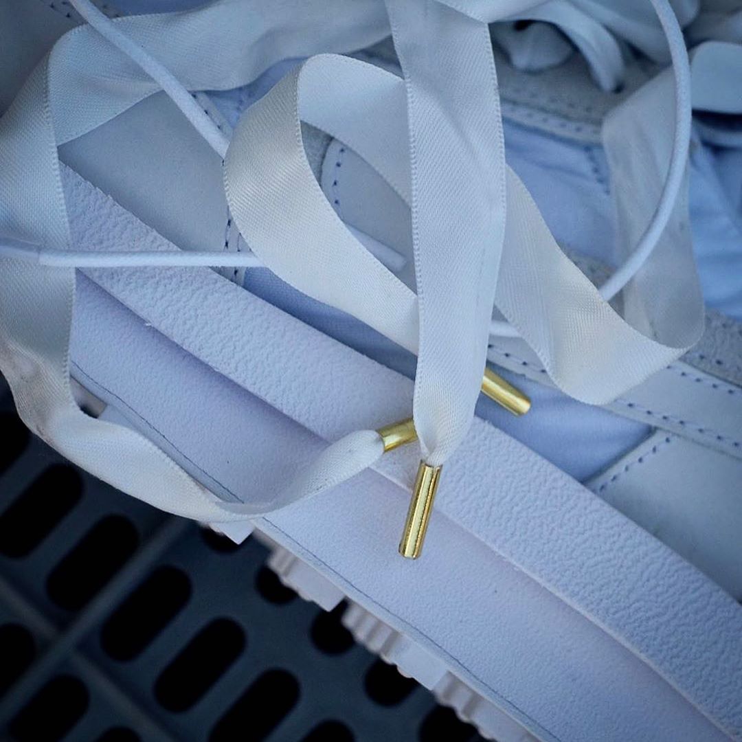Nike,sacai,LDV Waffle,BV0073-1  质感升级，更加百搭！纯白 sacai x LDV Waffle 明年登场