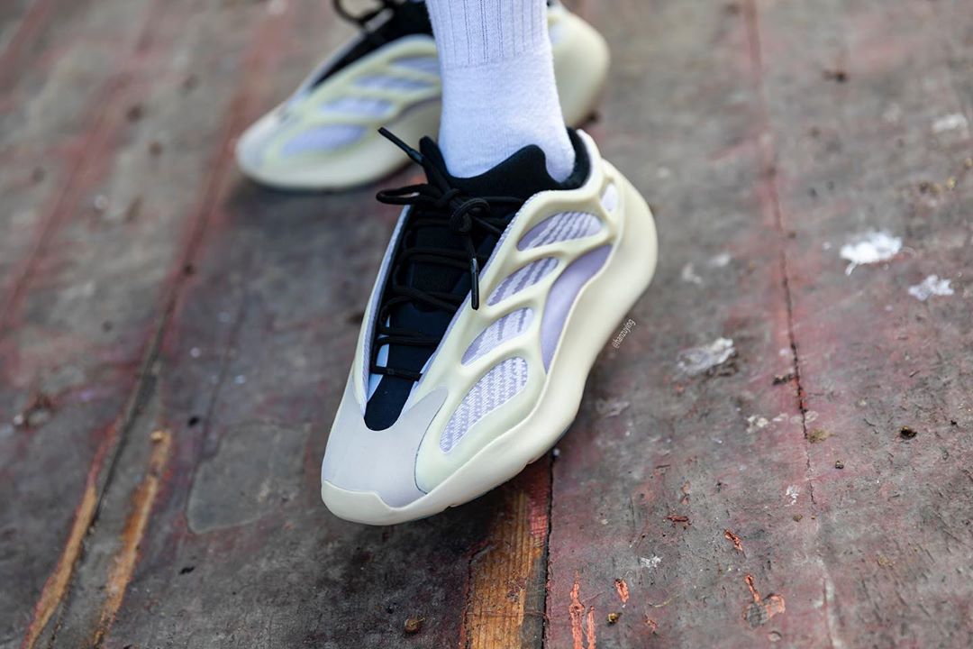 yeezy700v3脚感图片