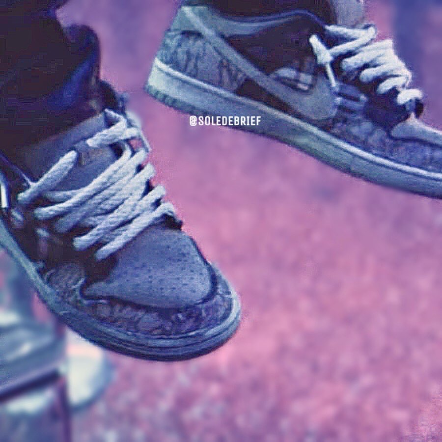 Travis Scott,Nike,Dunk SB  Travis Scott x Dunk SB 竟然有两双？！你更喜欢哪一版？