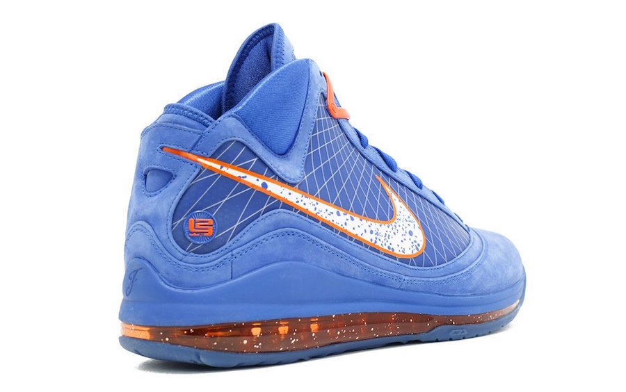 复古骑士主题 nike lebron 7 即将登场