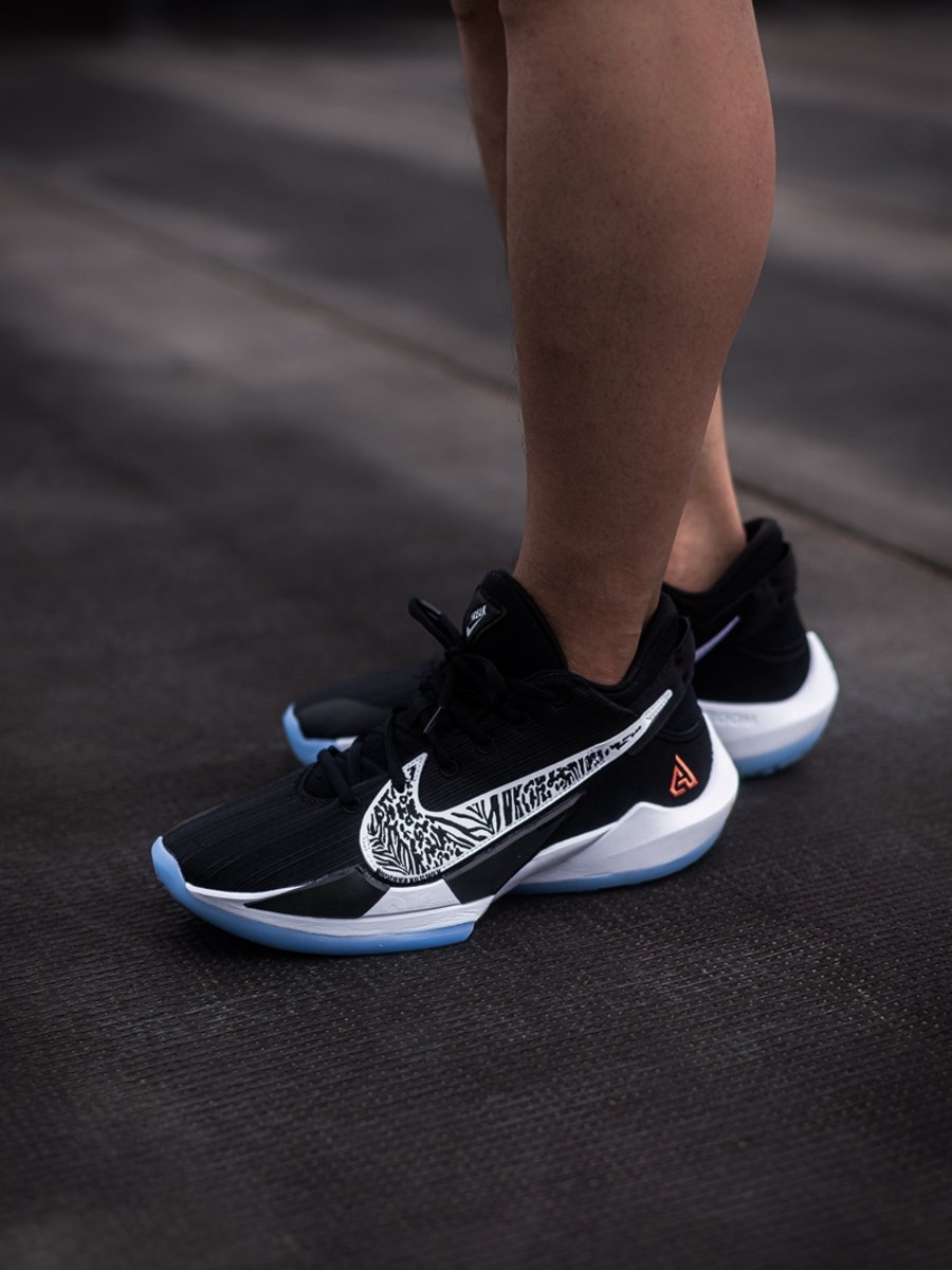 独家福利抢在发售前字母哥二代免费穿条件只有一个