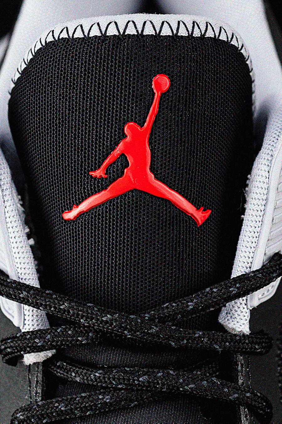 小鬼同款jordan新鞋抢先上脚别光盯着4块气垫因为