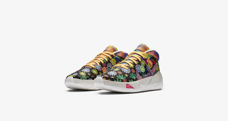 满印太阳花点缀鞋身全新配色nikekd13下周二发售