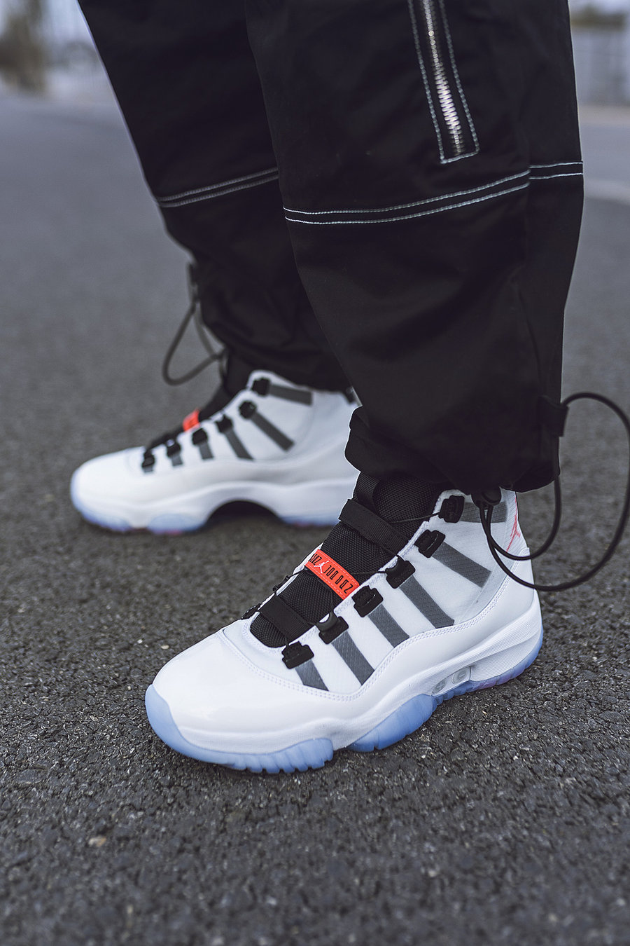 aj11,air jordan 11,发售 最快上脚!史上第一双自动系带 aj!