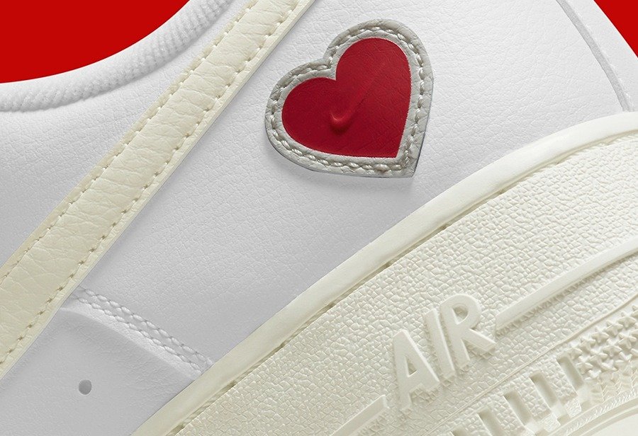 Air Force1,Nike,DD7117-100 情人节限定来袭 红色爱心彰显身份！情人节 AF1 官图释出！