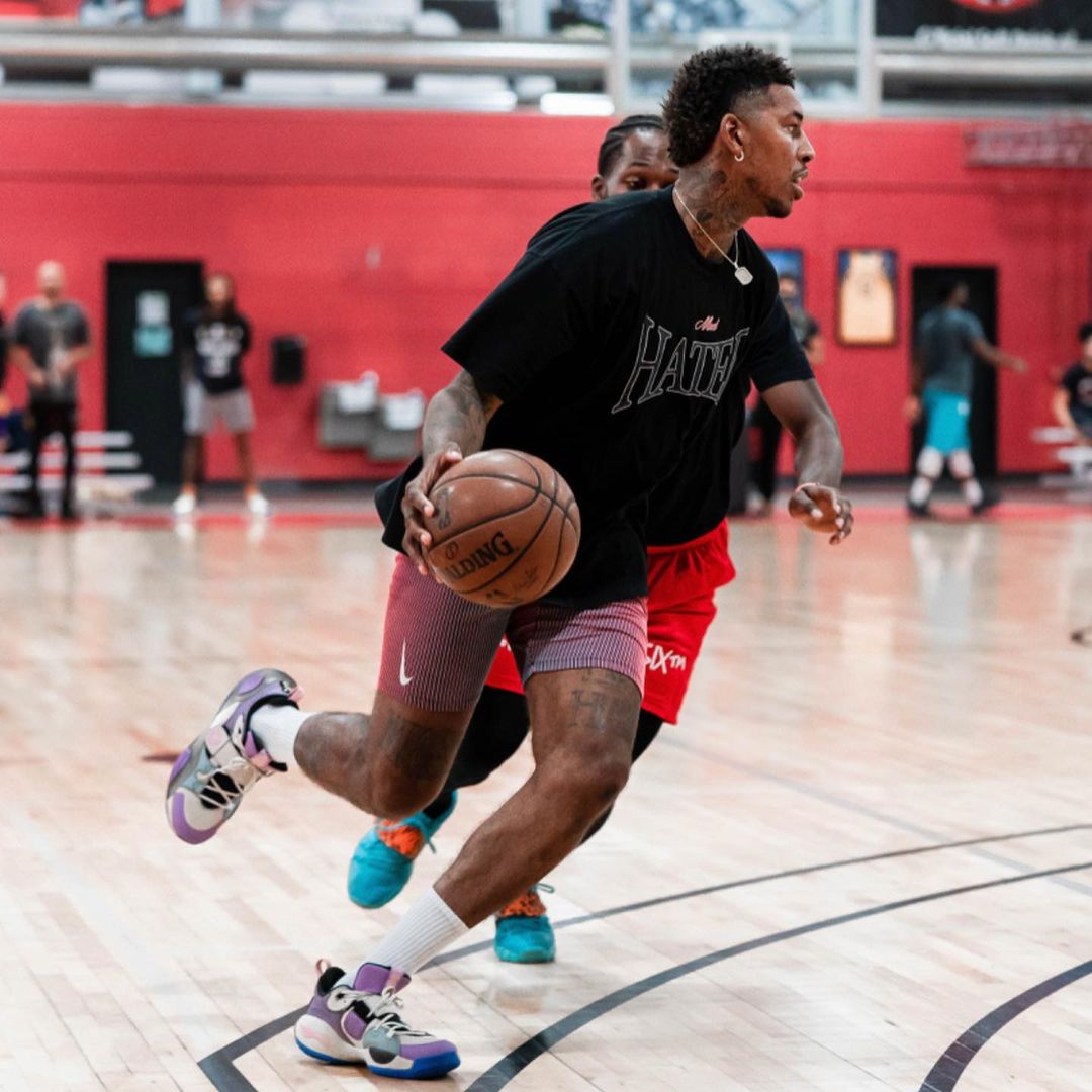 尼克·杨,上脚,明星  传言尼克·杨加盟浙江广厦!提前预定 cba 鞋王!