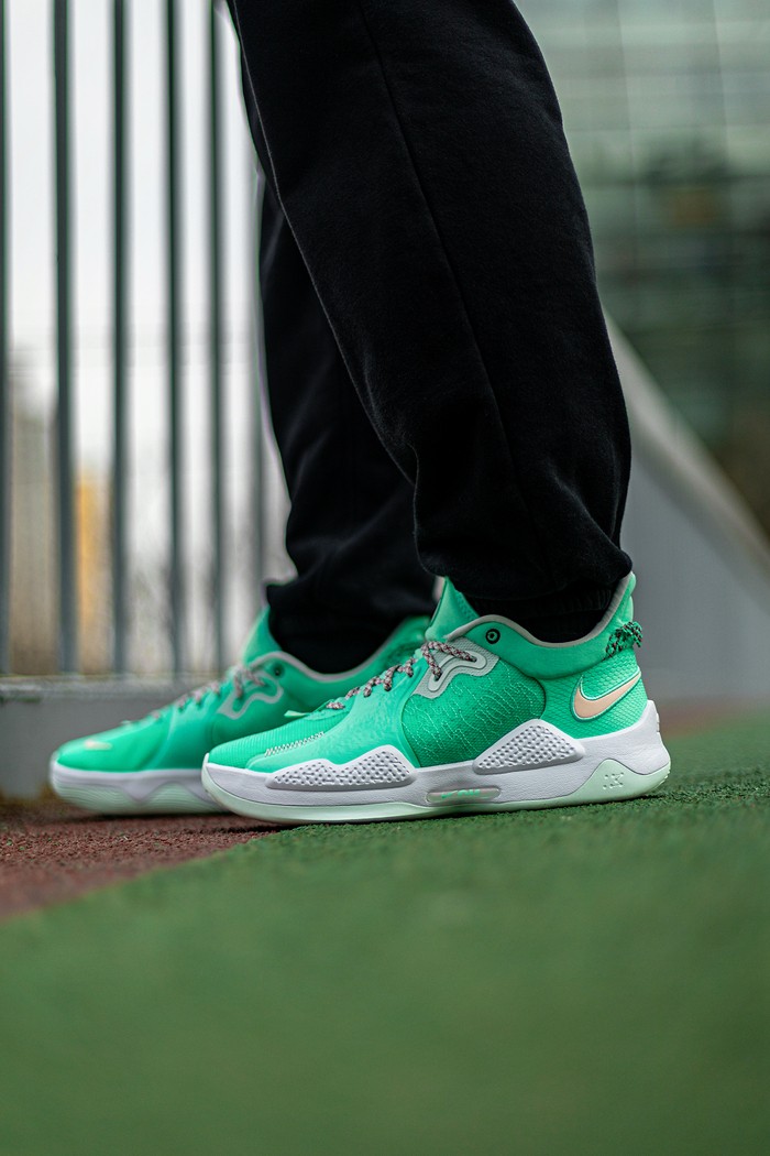 nike,pg5  提前俩月上脚!这款 nike 恐成「年度黑马」,不该被低估!