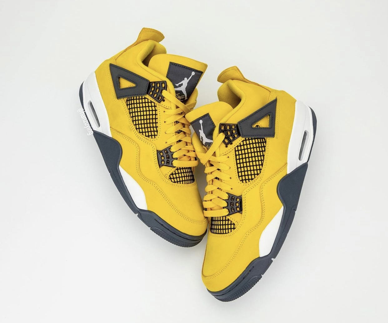 Nike,Air Jordan 4,Jordan Brand   天价鞋今年回归！电母 AJ4 复刻日期曝光