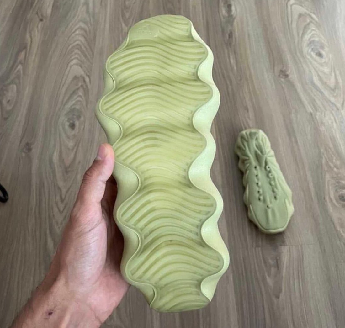 Yeezy 450,Resin  「小笼包」新配色实物图曝光！Yeezy 450 发售信息有了！