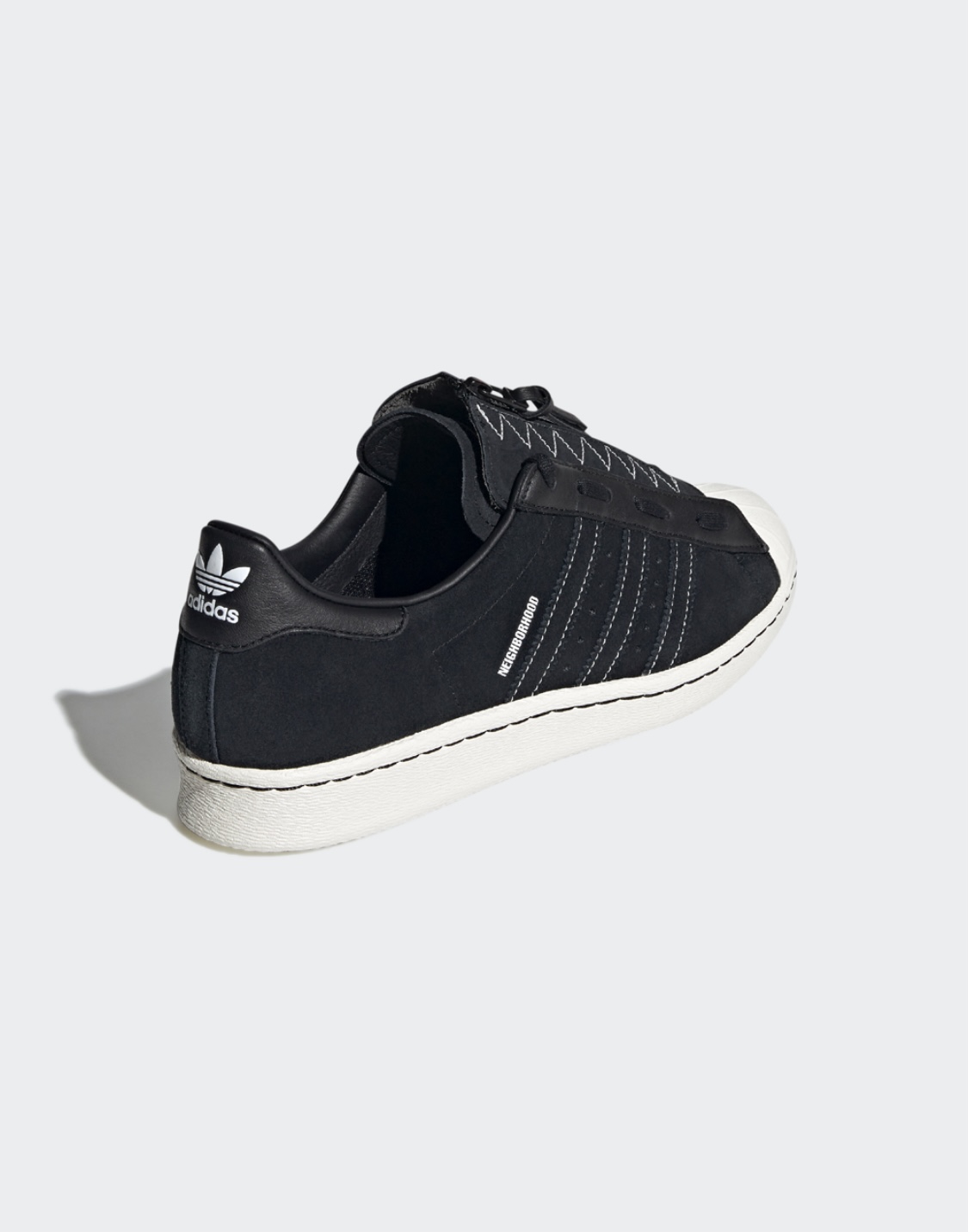 鞋子带盖又来了全新nbhdxadidassuperstar现已登场