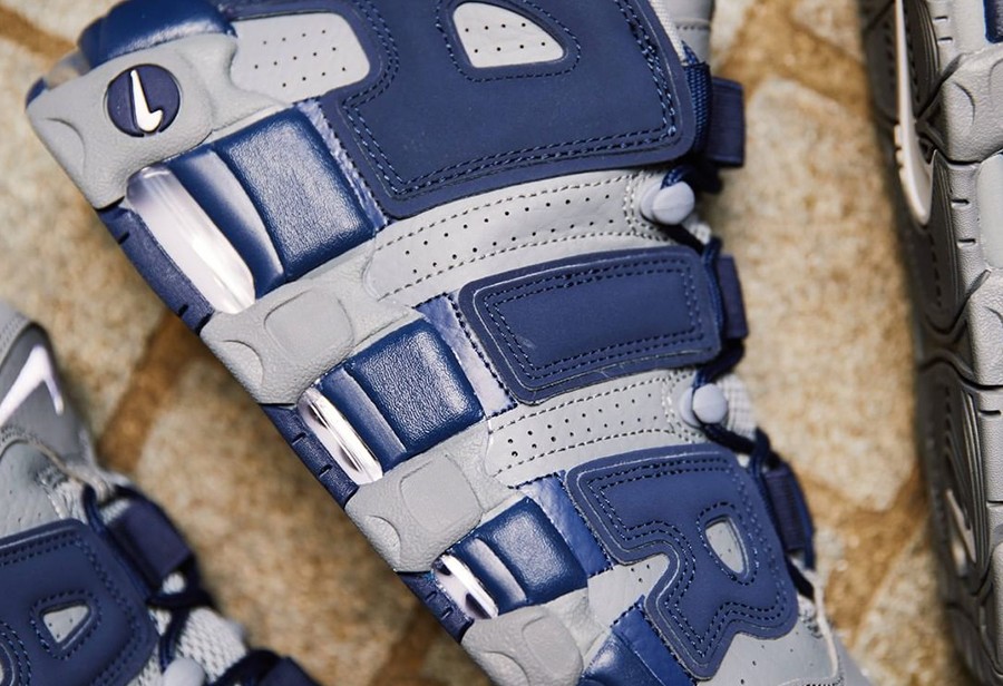 Nike,Air More Uptempo,921948-0  经典蓝色装扮！全新 Nike「大AIR」实物图释出！