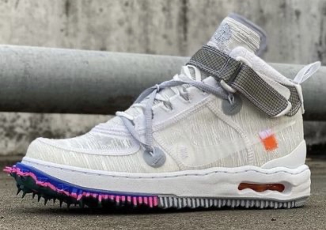 Nike,OFF-WHITE,Air Force 1 Mid  OW x AF1 Mid 完整实物曝光！设计语言你看腻了吗？！