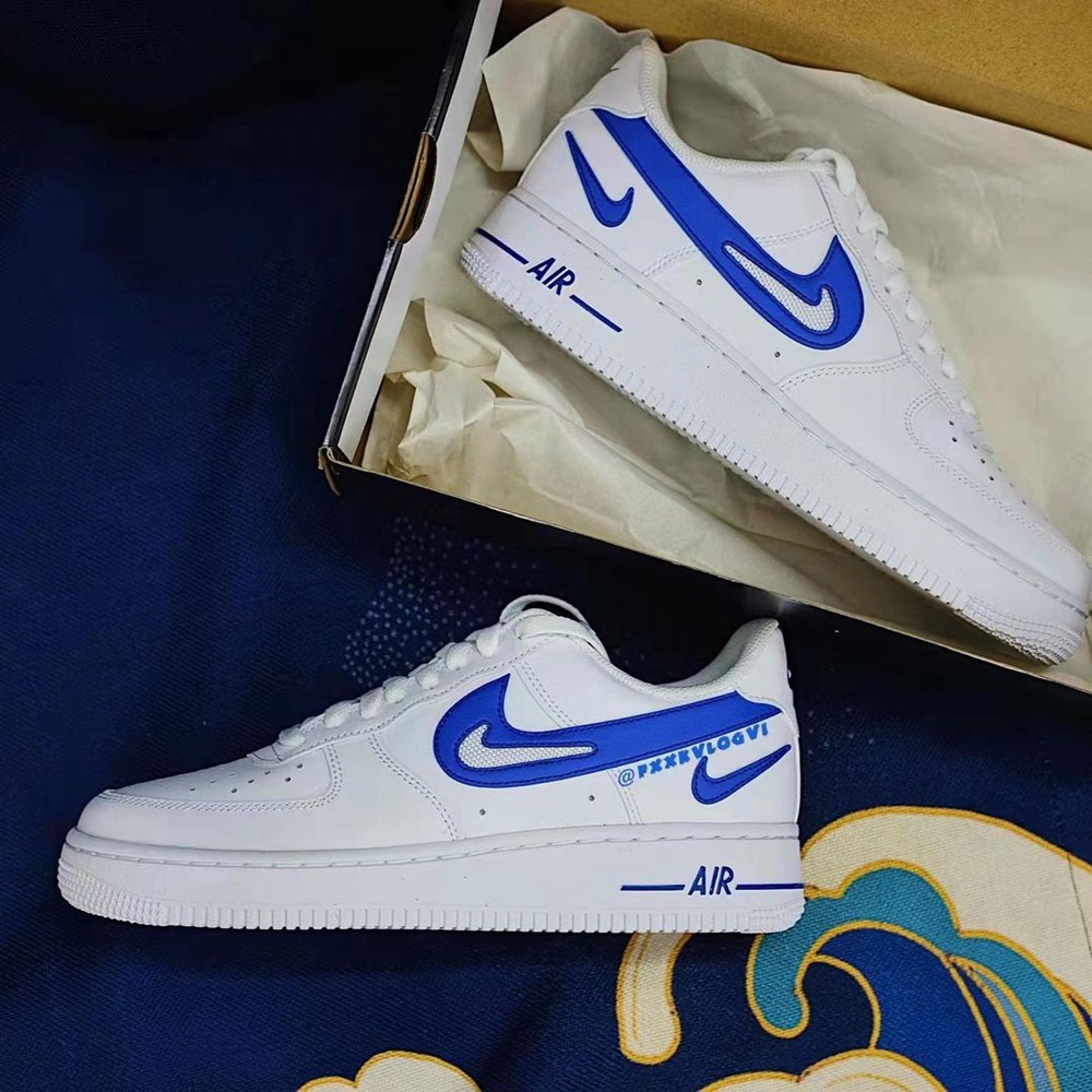 Nike,DR0143-100,Nike Air force  「套娃」 Swoosh 很独特！全新配色 Air Force 1 实物曝光！