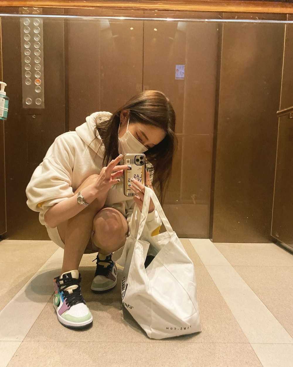 叫板djsoda为了当最辣球鞋女神她们都卷疯了网友这不花钱能看