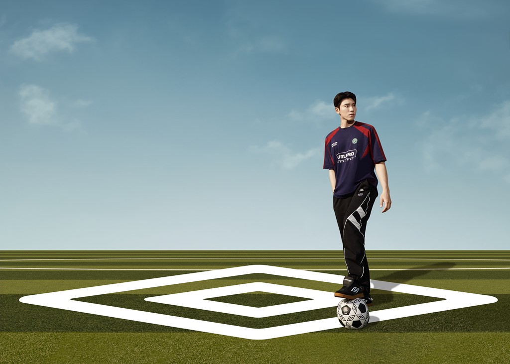 基于足球鞋太特别umbro茵宝全新复古板鞋现已发售