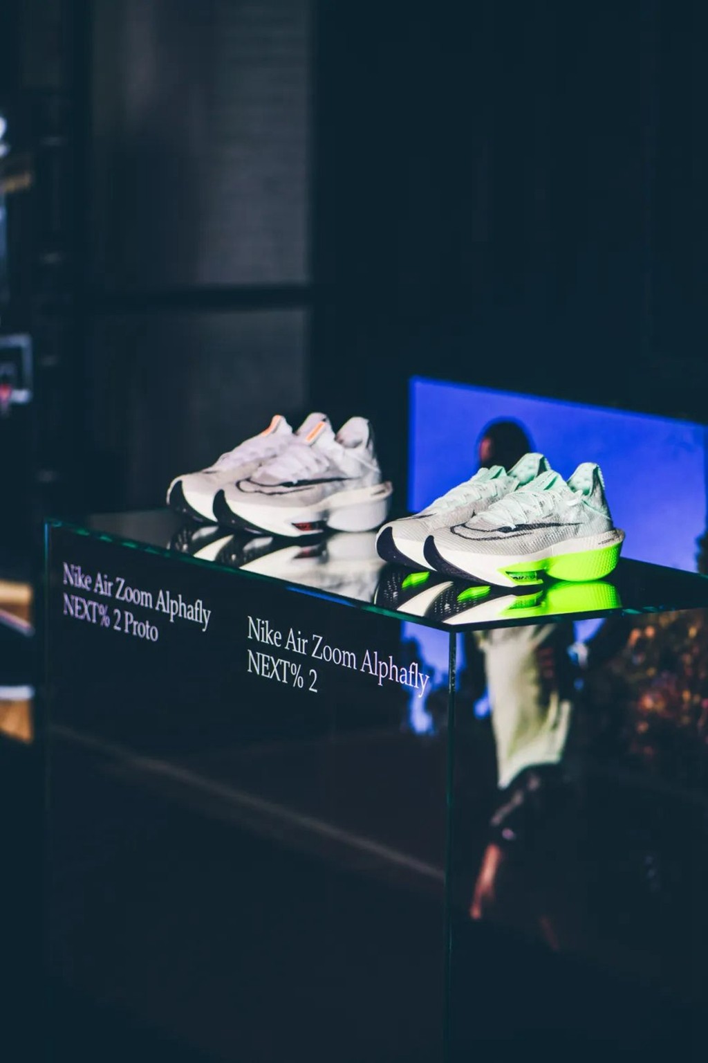 Nike 太会了！Drake 联名、高科技新鞋集中登场！快进来「云逛展