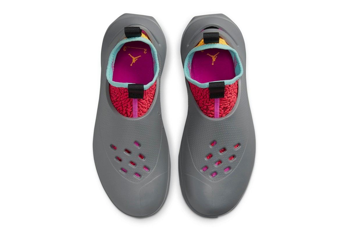 Jordan System.23,发售  一双鞋两种穿法！Jordan 洞洞鞋新配色曝光！