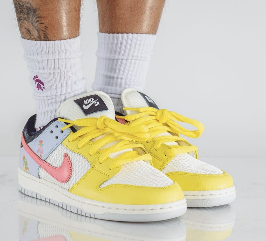 Nike,SB Dunk Low,Be True,DX593  一改彩虹主题！全新「Be True」Dunk 造型够特别！