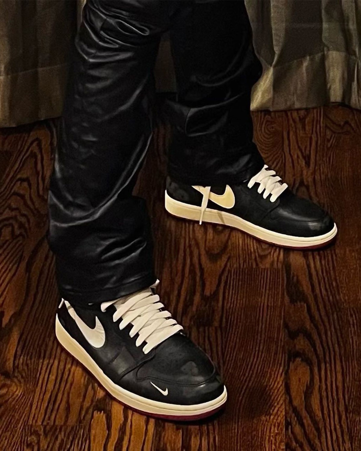 Air Jordan 1