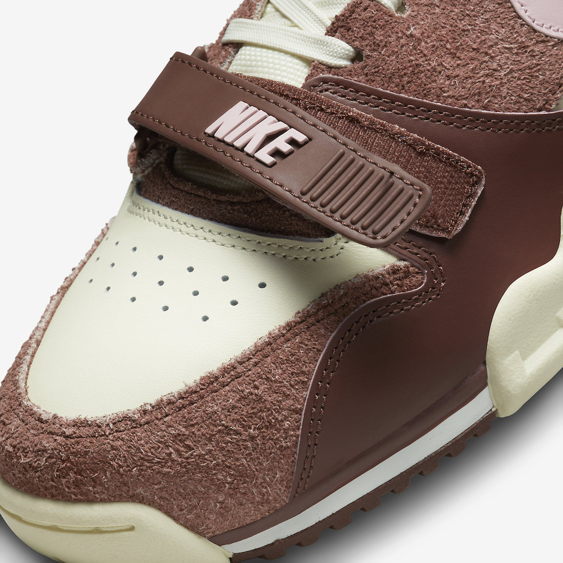 nike,air trainer 1,發售,dm0522-2 又一雙 nike 情人節新鞋官圖釋出