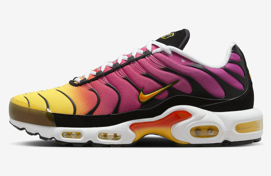 Nike,Air Max Plus,DX0755-600  炫彩造型装扮！全新 Air Max Plus 官图曝光！