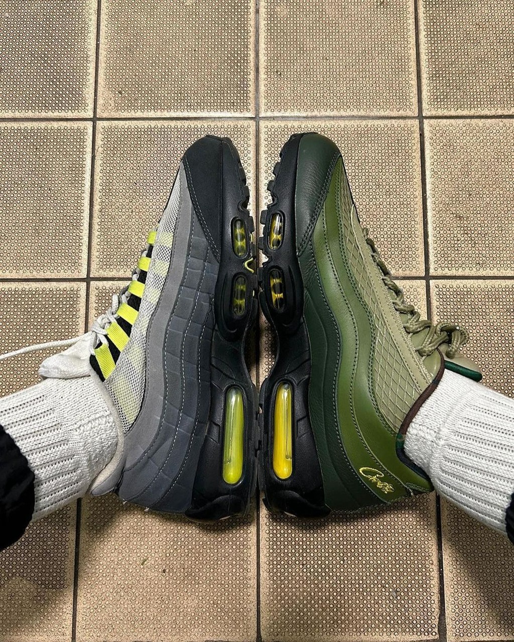 CRTZ,Nike,Air Max 95  Air Max 95 终于又有联名了！实物刚刚泄露！