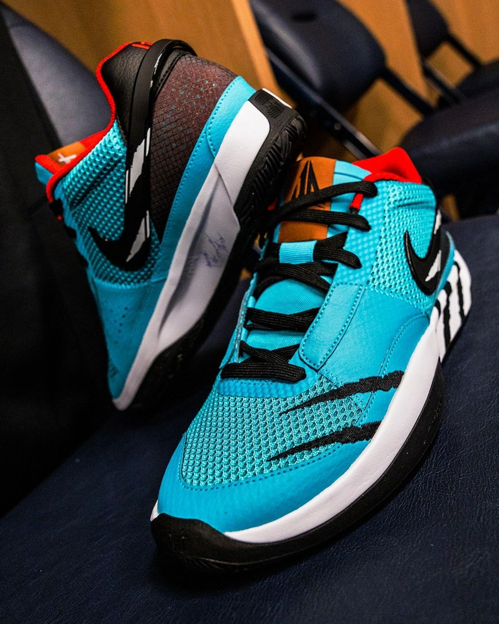 FD6565-400,Scratch,Ja 1,Nike 官方配置解读!莫兰特「贾 1」又有新配色! FD6565-400,Scratch,Ja 1,Nike 官方配置解读!莫兰特「贾 1」又有新配色!