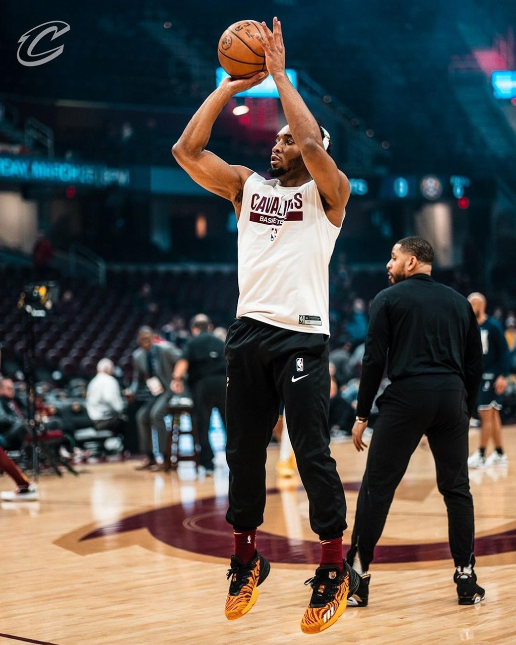 kobe 5 protro joker