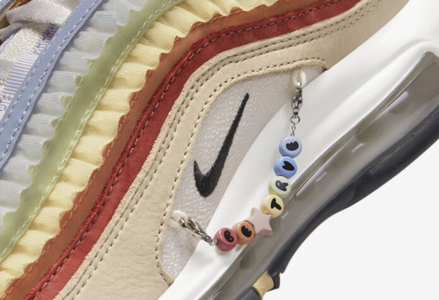 Nike,Air Max 97,Be True,FD8637  标配就是特殊鞋盒！「彩虹蕾丝」Air Max 你给几分？！