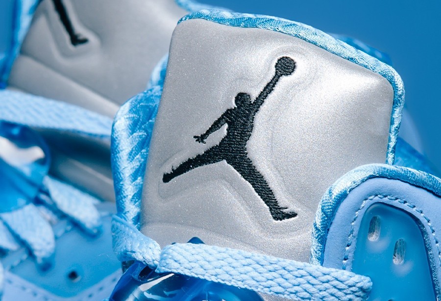 Air Jordan,adidas Originals  周末发售预告！「北卡蓝」AJ5 上架 SNKRS！