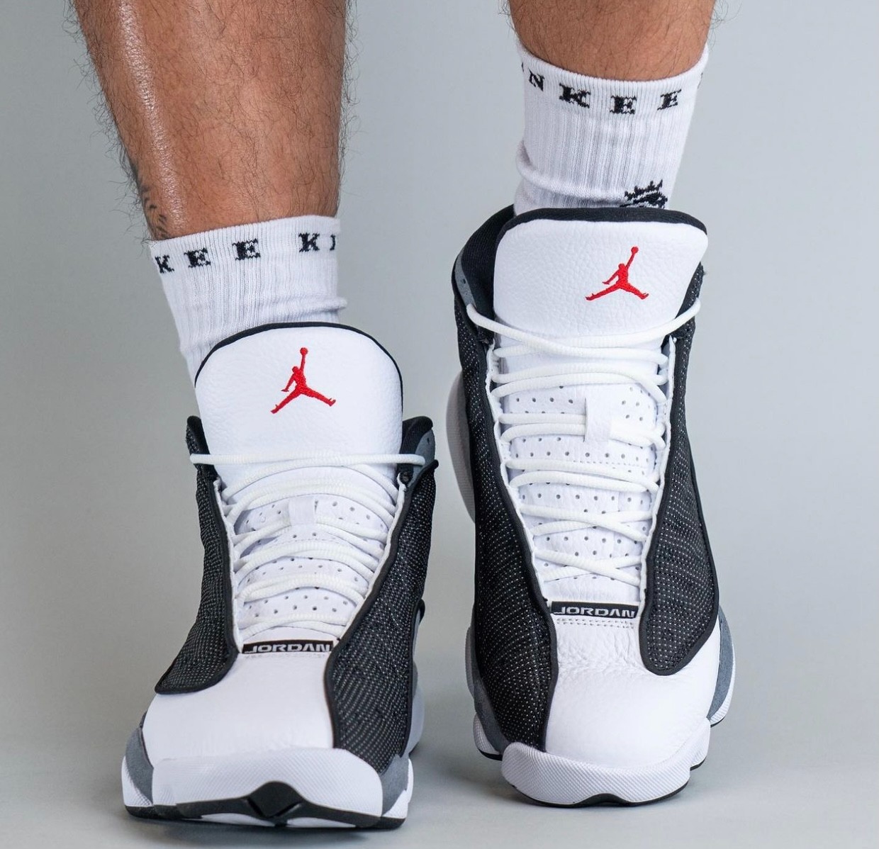 全新「黑灰」aj13 发售日期确定!