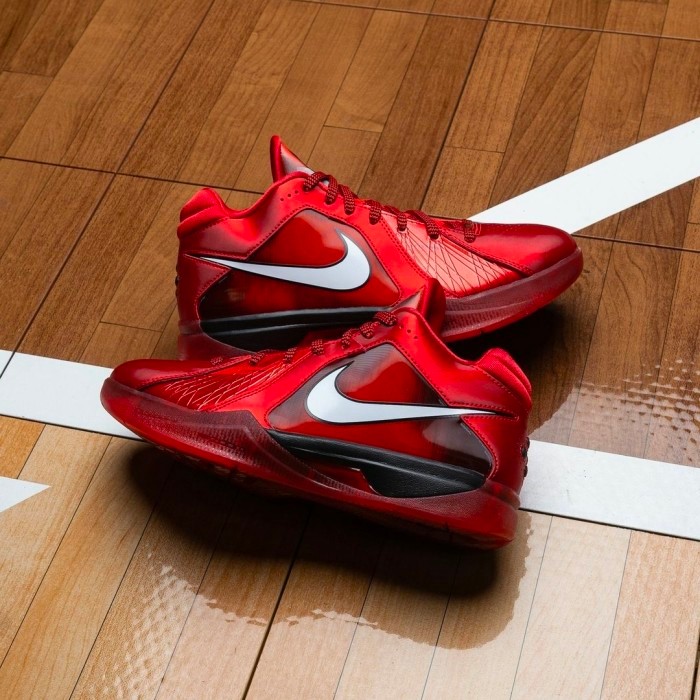 Nike,Zoom KD3,KD3,圣诞,Christmas  下一双复刻的「KD3」有消息了！这次是...