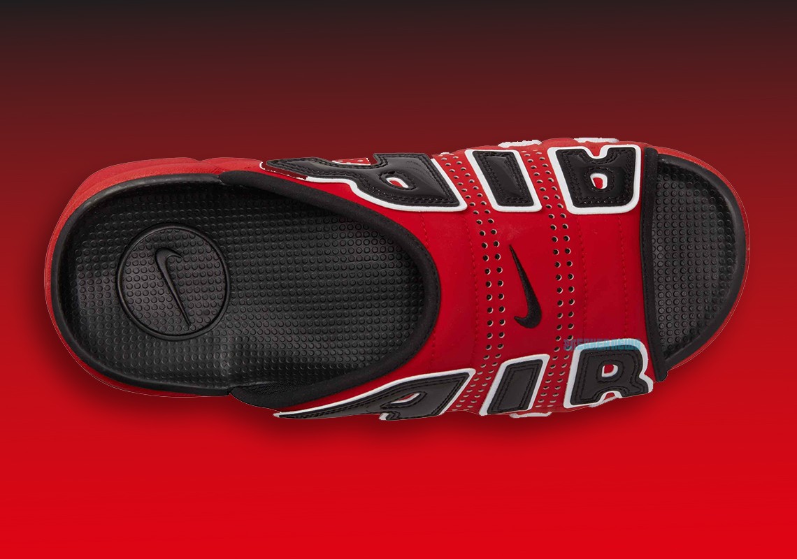 Nike,Air More Uptempo Slide,Ho  一双比一双帅！公牛配色「大 AIR」拖鞋实物曝光！