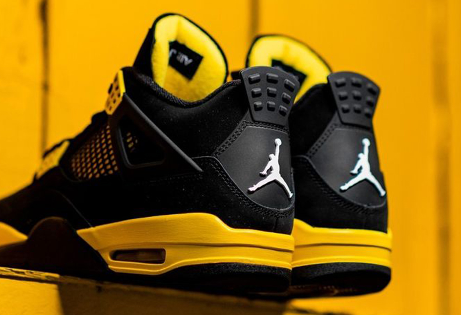 Nike,Air Jordan,Converse  本周发售！市价￥3000+ 的「雷公」AJ4 即将登场！