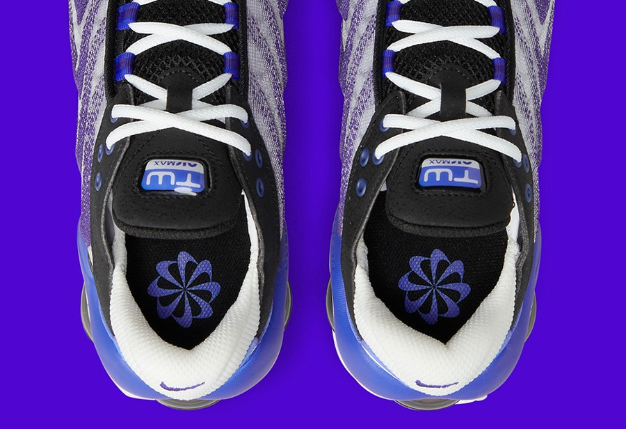Nike,Air Max TW,DQ3984-105  夏日穿搭新选择！Air Max「合体鞋」新配色曝光！