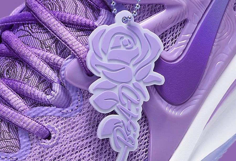 Nike KD15,B.A.D  「抗乳腺癌」配色后，「母亲节」专属 KD 战靴也来了！