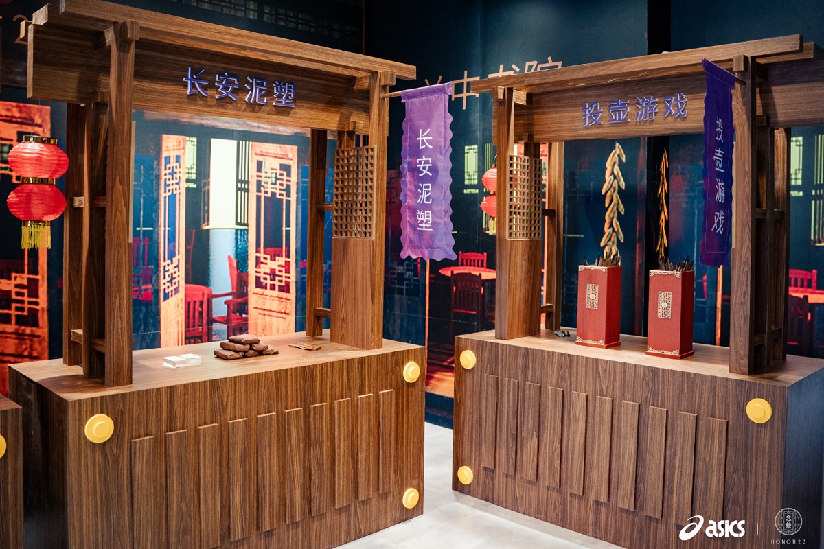 重现古风美学!asics「全国制霸」联名鞋登陆西安!