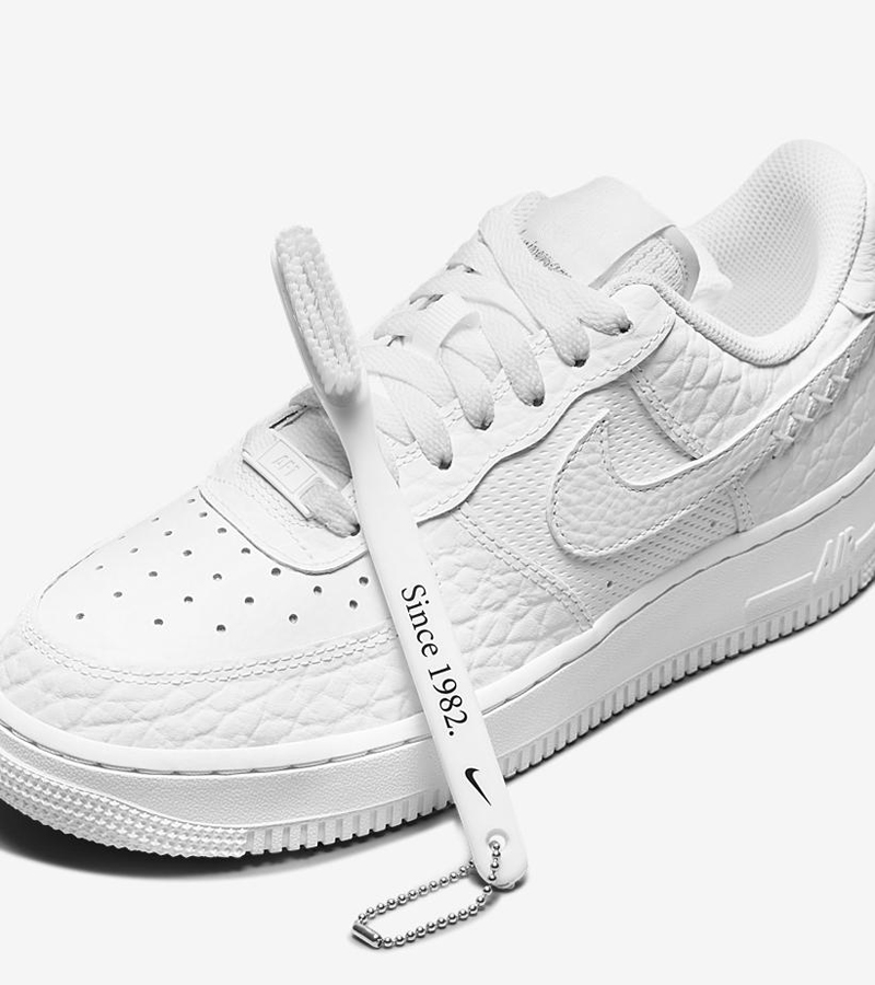 Nike,Air Force 1,FN5924-101  又是「买鞋送牙刷」！新配色 AF1 国内能买了！