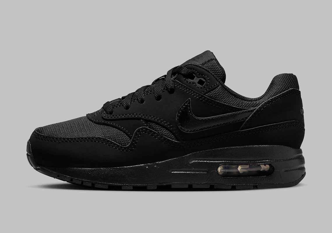 Nike，Air Max 1，DZ3307-001，Trip   「黑武士」装扮！全新 Nike Air Max 1 实物曝光！