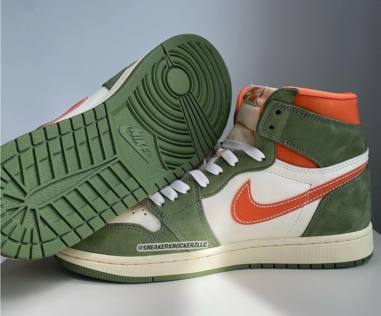 Air Jordan 1 High OG,Celadon,F  质感堪比联名！全新 Air Jordan 1 实物曝光！