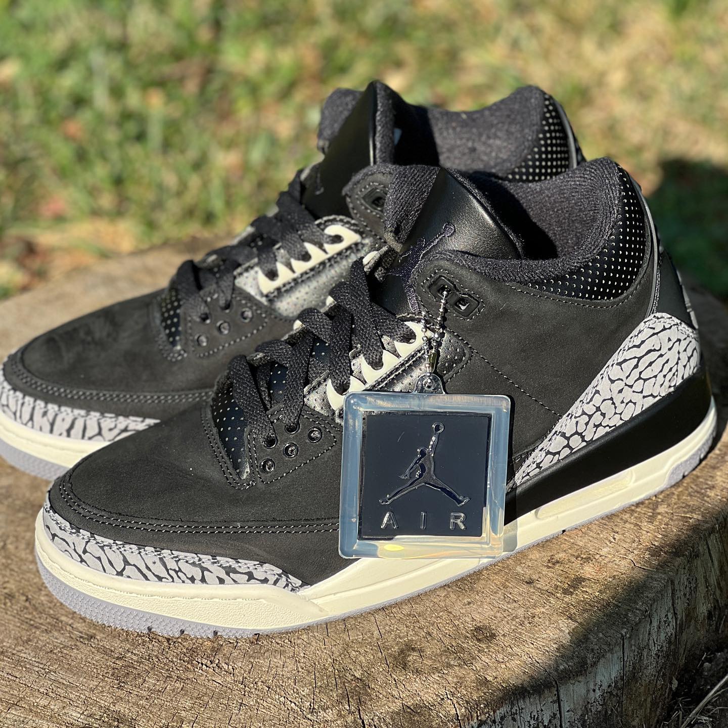 Air Jordan 3,WMNS,Off Noir,CK9  「黑水泥」AJ3 最新实物曝光！这颜值你打几分？