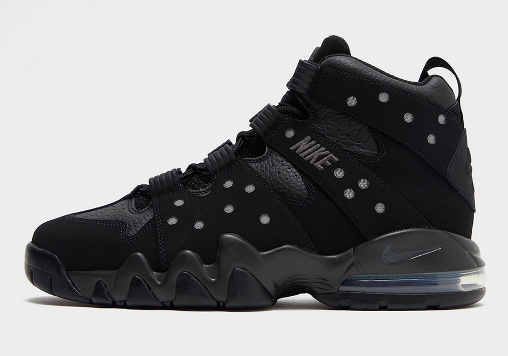 Nike,Air Max CB 94,Triple Blac  认识这双鞋的都是老玩家！时隔三年再次复刻回归！
