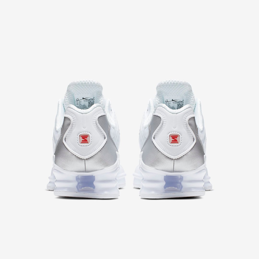 纯白装扮全新nikeshoxtl发售日期定了