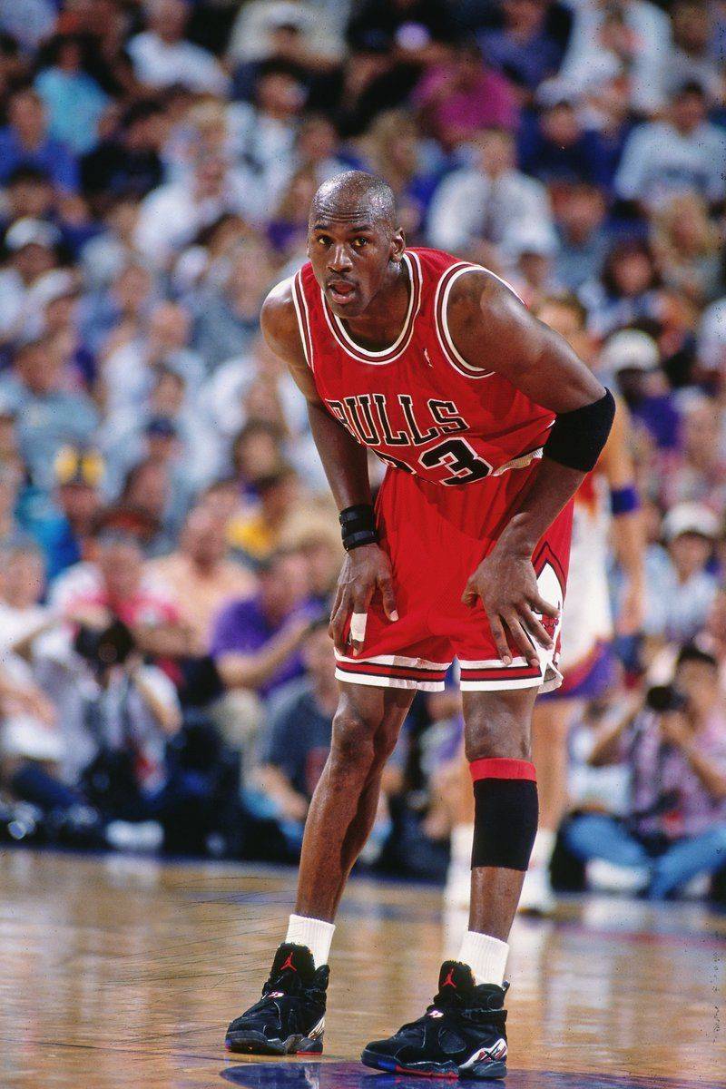 305381-062,Playoffs,Air Jordan  AJ 还得这样穿！乔丹「冠军战靴」即将回归！
