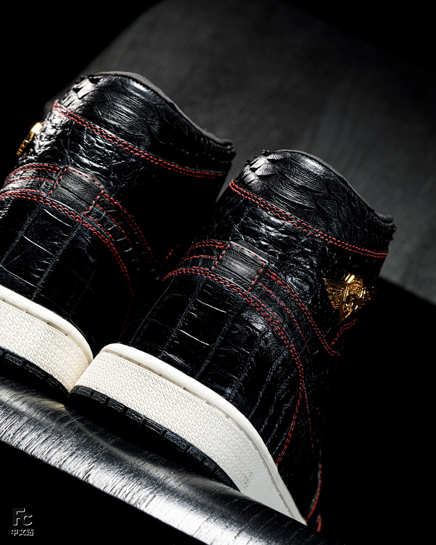 「兰博基尼联名球鞋」开箱上脚!看到别说不认识!