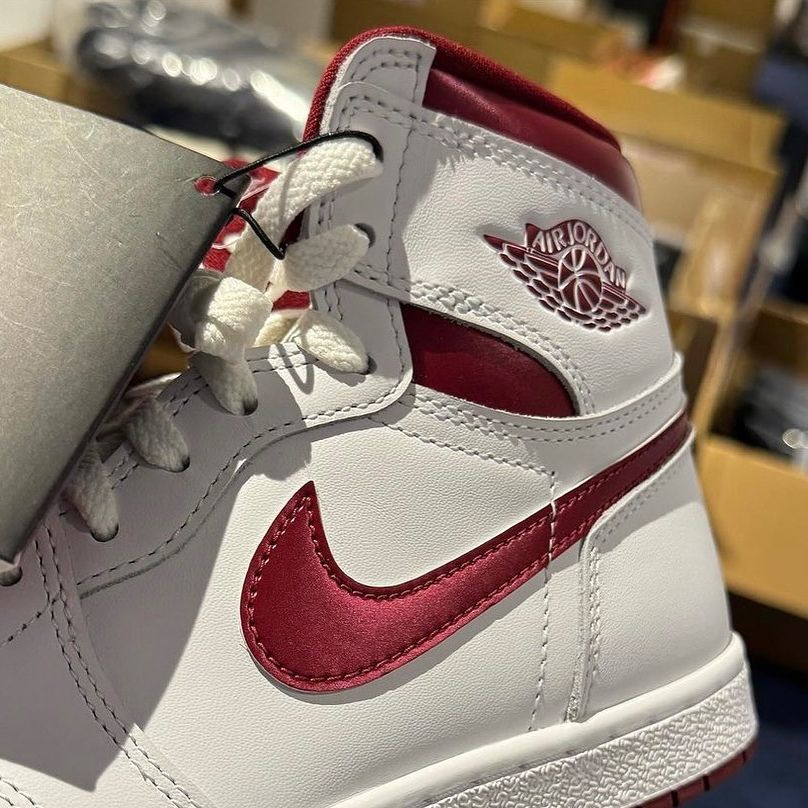 藤原浩亲晒这两双元年aj1要复刻了