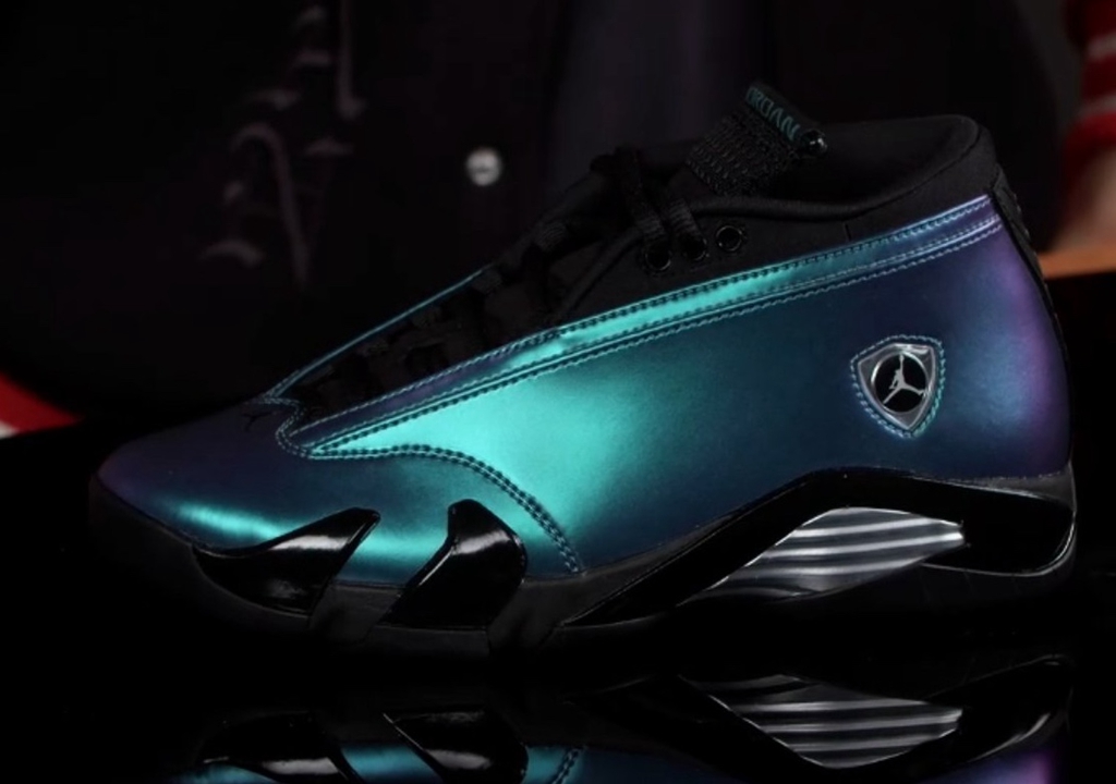 Air Jordan 14 Low,WMNS,Love Le  又一双情人节 AJ 曝光！这质感真绝了！