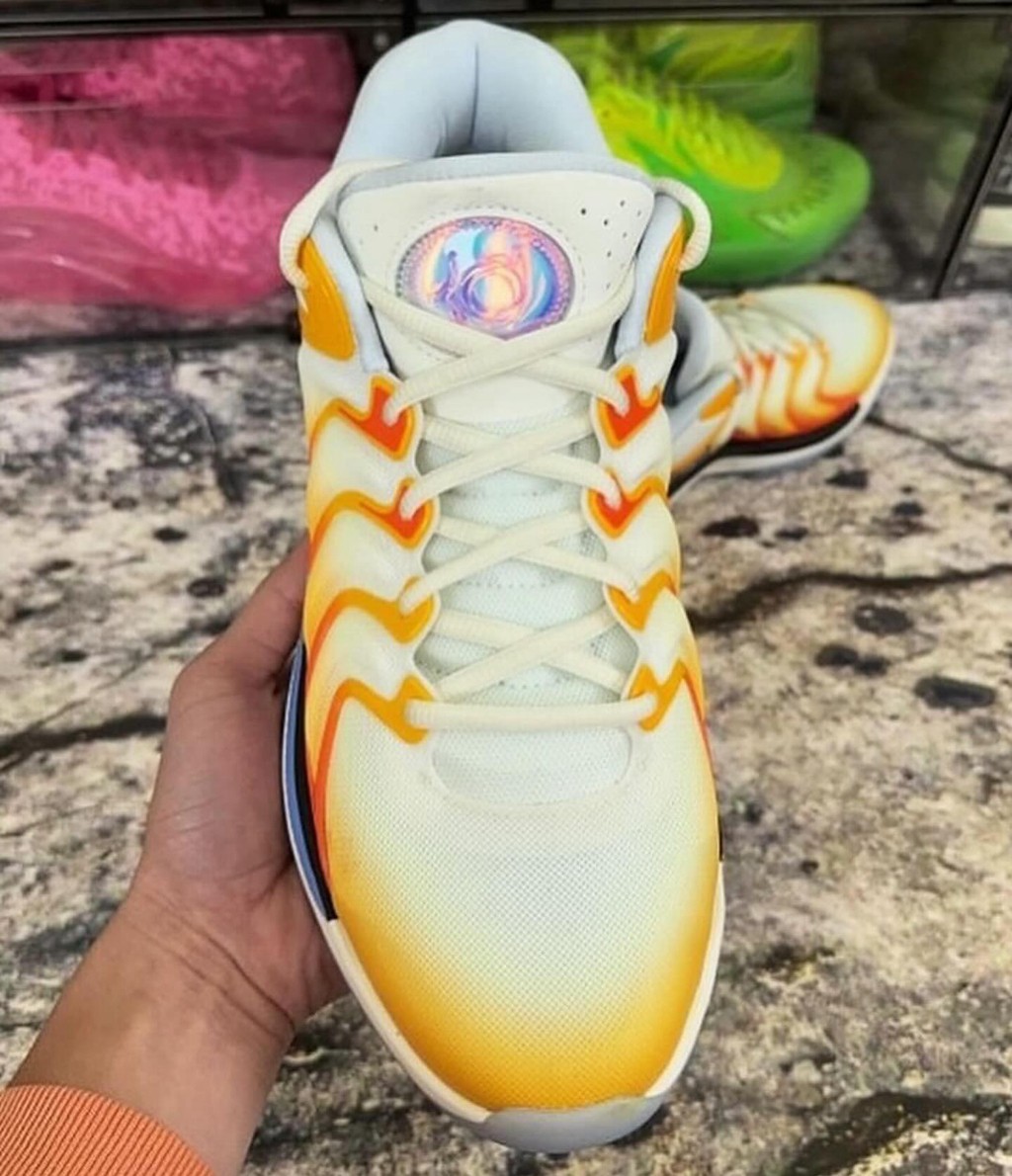 杜兰特kd17更多细节曝光越看越帅了